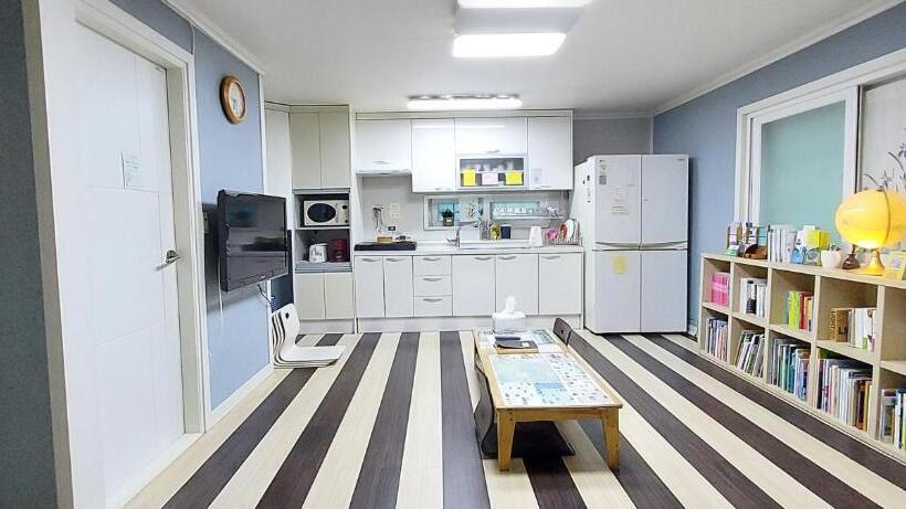 Standard room with outdoor bath, Hago Guest House