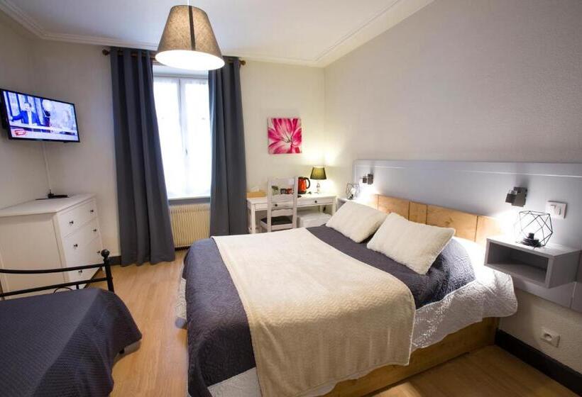 Номер Стандарт Трехместный, Chambres Chez Laurence