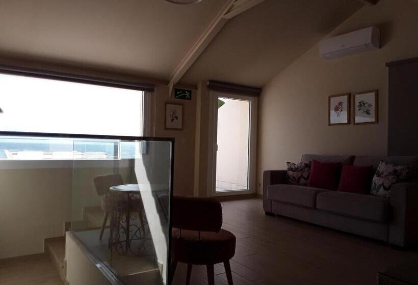 Perhestudio, Punta Carnero Alojamiento Singular