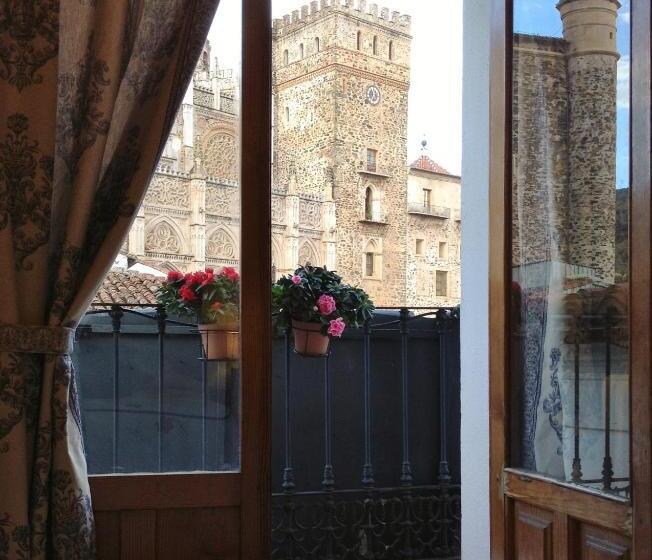 חדר סטנדרט לשלושה, Hostal Cerezo 2
