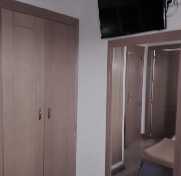 Номер Стандарт Индивидуальный, Hostal Mediterraneo