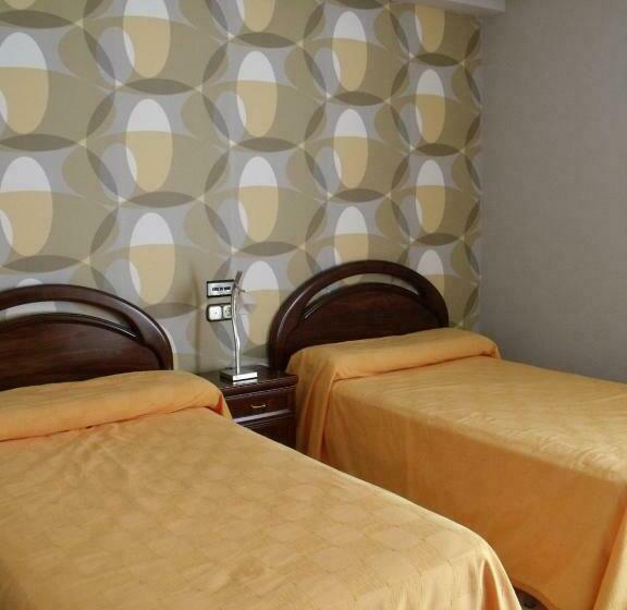 Номер Стандарт, Hostal Salones Victoria