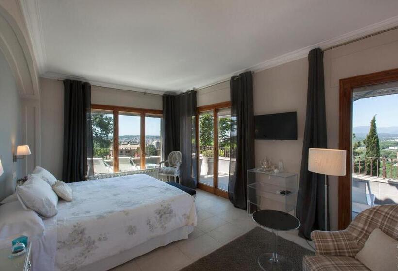 سوییت جونیور لوکس, Montjuic Boutique Bed & Breakfast Girona