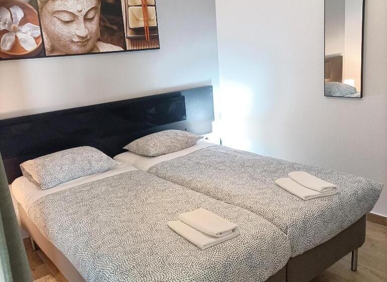 Номер Стандарт, Good Vibes  Lagos Guesthouse