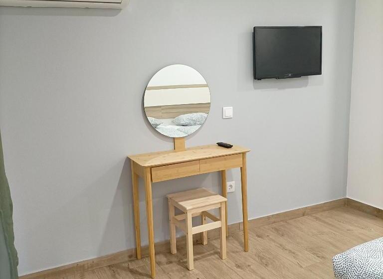 Номер Стандарт, Good Vibes  Lagos Guesthouse