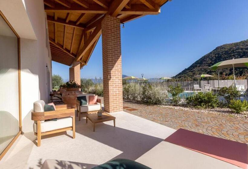 Люкс Вид на Бассейн, Agriturismo La Pertica