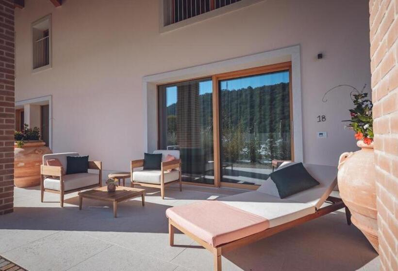 Люкс Вид на Бассейн, Agriturismo La Pertica