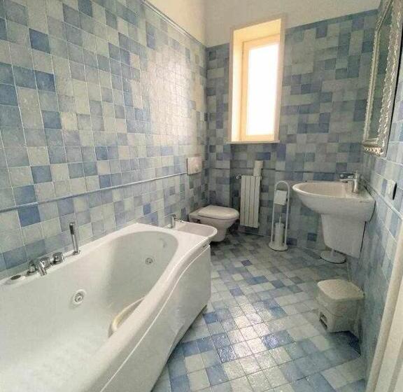 Номер Стандарт с Гидромассажем, Luxury Residence Gallipoli