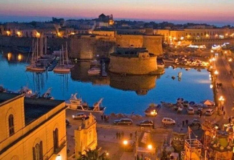 Четырехместный Номер Стандарт Вид на Море, Luxury Residence Gallipoli