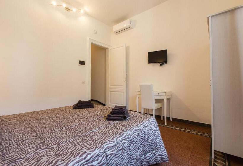 Номер Стандарт Трехместный, Suite Cagliaritane Notti In Centro
