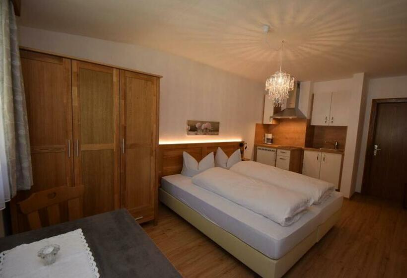 Студия Стандарт, Residence Eden