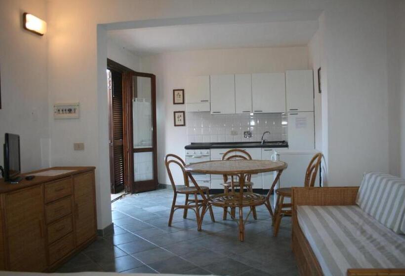 استودیوی سوپریور, Residence Arcipelago
