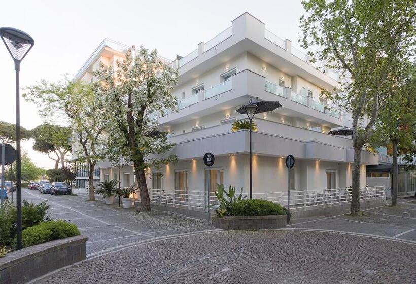 带1个卧室的顶楼公寓, Residence Armony