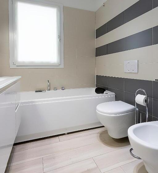 带1个卧室的顶楼公寓, Residence Armony