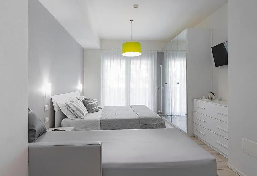 带1个卧室的带阳台的公寓, Residence Armony