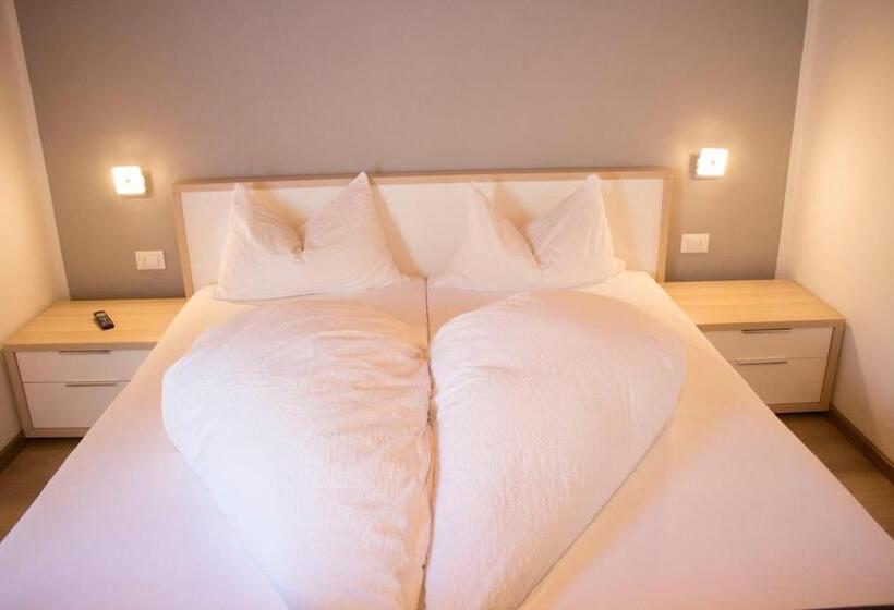 Номер Economy Индивидуальный, Schenna Garni Eden Bed & Breakfast