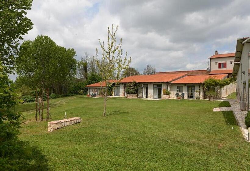 Семейное Студио, Agriturismo Arte Et Agricoltura