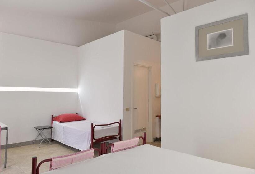 スタンダード４人部屋, Agriturismo Arte Et Agricoltura