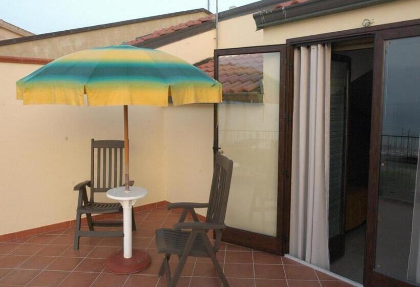 اتاق لوکس, Casa Vacanze Due Passi E Il Mare