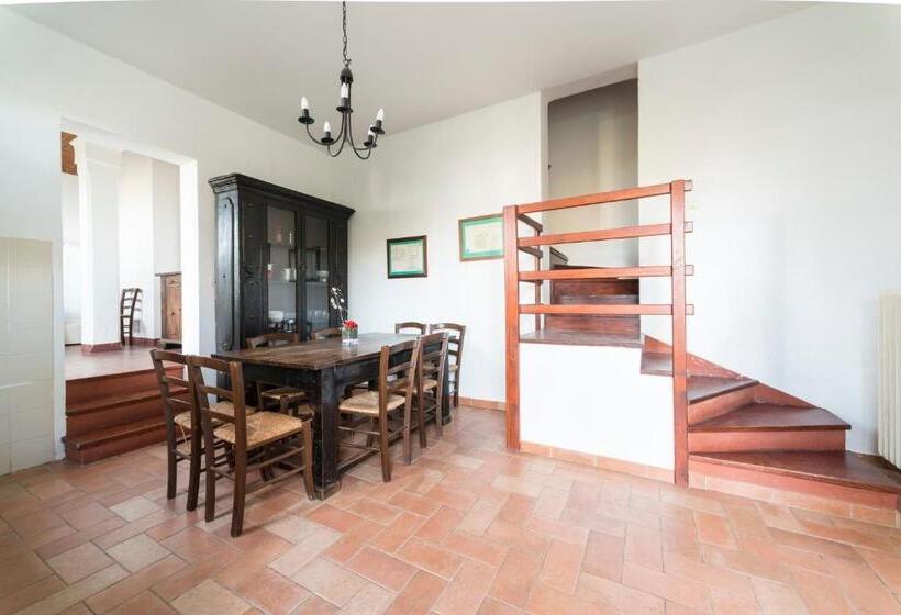 Апартаменты 3 Спальни, Agriturismo Montevecchio Isolani