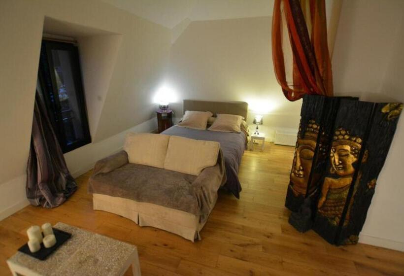 Трехместный Номер Стандарт Вид на Сад, Maison D'hôtes Les Coudreaux
