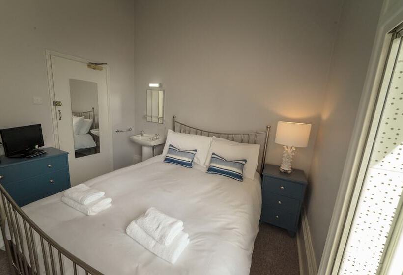 Номер Стандарт Совместная Ванная, Anabelle's Guest House