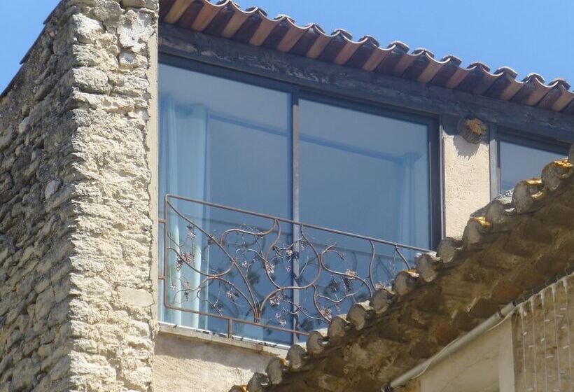 Люкс, Chambres Du Vieux Bistrot