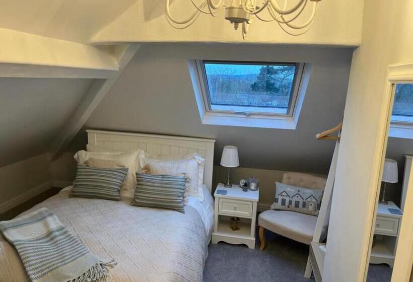 Люкс Deluxe Вид на Море, Castellor Bed & Breakfast