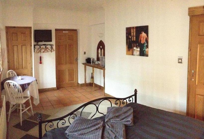 חדר סטנדרט, Tanglewood Gatwick Bed & Breakfast