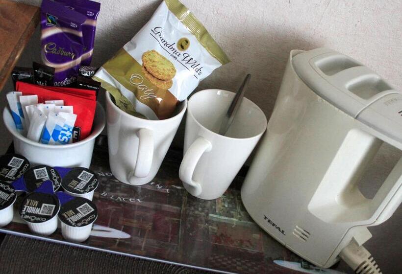 חדר סטנדרט, The Paragon   Guest Accommodation
