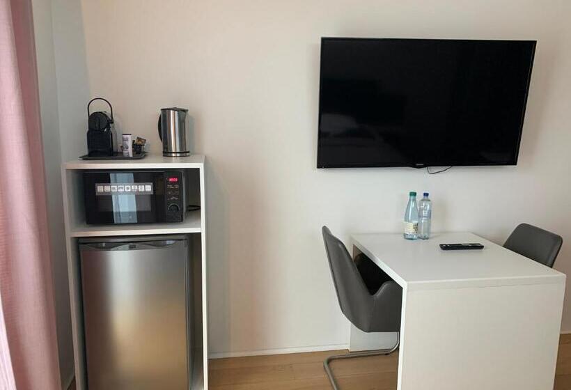 Апартаменты 1 Спальня с Балконом, Haus 7   Boardinghouse