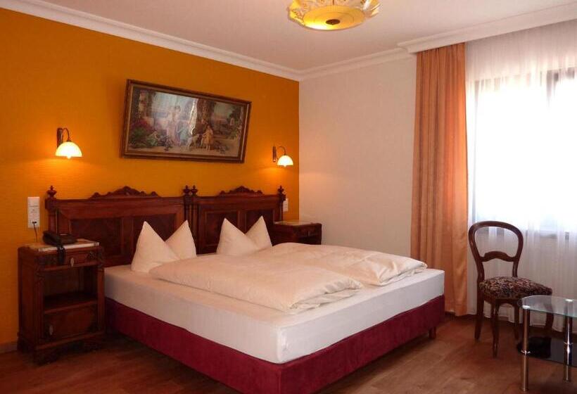 Трехместный Номер Комфорт, Historisches Genusshotel Löwen