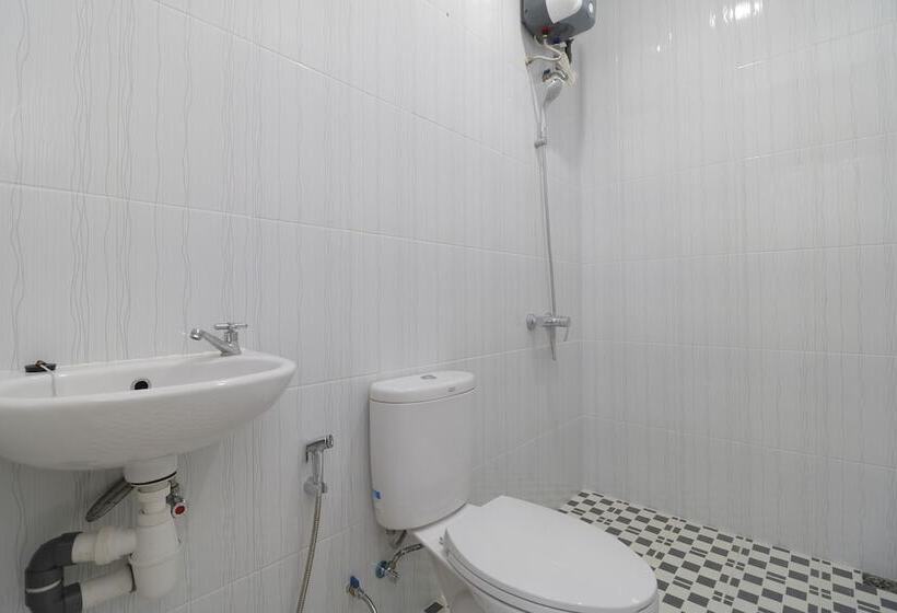 スタンダードルーム, Reddoorz Plus Near Kepri Mall