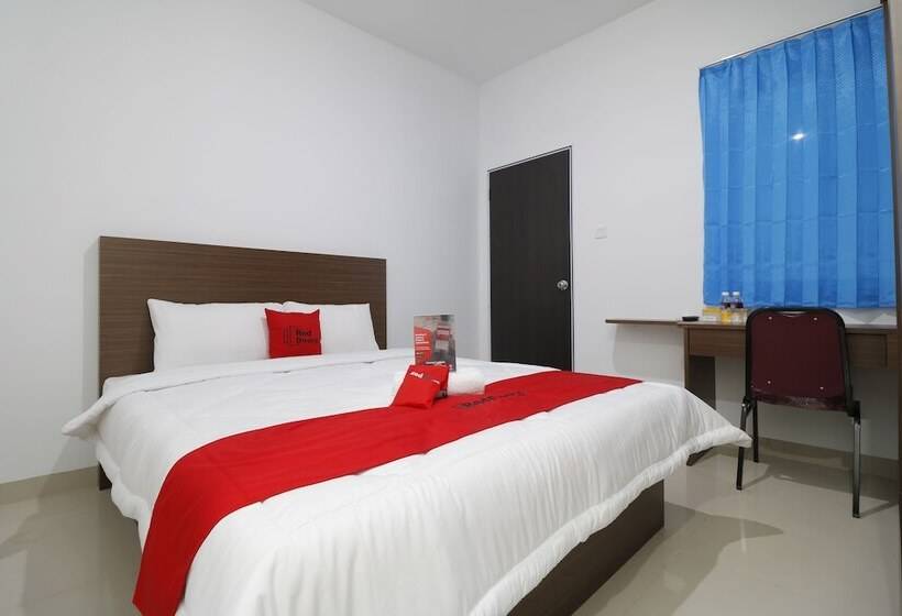エコノミールーム, Reddoorz Plus Near Kepri Mall