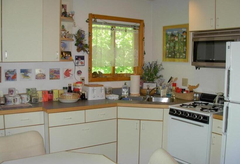 자쿠지 스위트, Alaska Chalet Bed & Breakfast