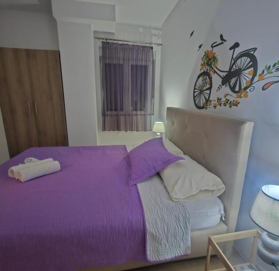 آپارتمان 1 خوابه با بالکن, Apartments Lotus