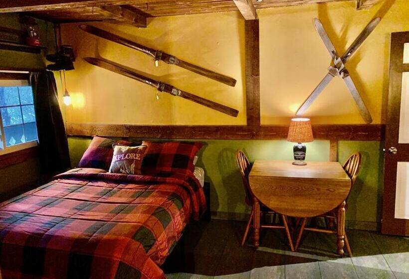Люкс Deluxe Кровать Кинг, Grunberg Haus Inn & Cabins