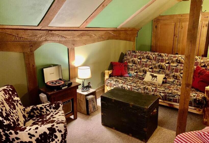 Номер Deluxe Кровать Кинг, Grunberg Haus Inn & Cabins
