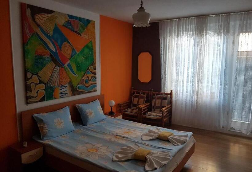اتاق استاندارد چهار تخته, Guest House Veselina