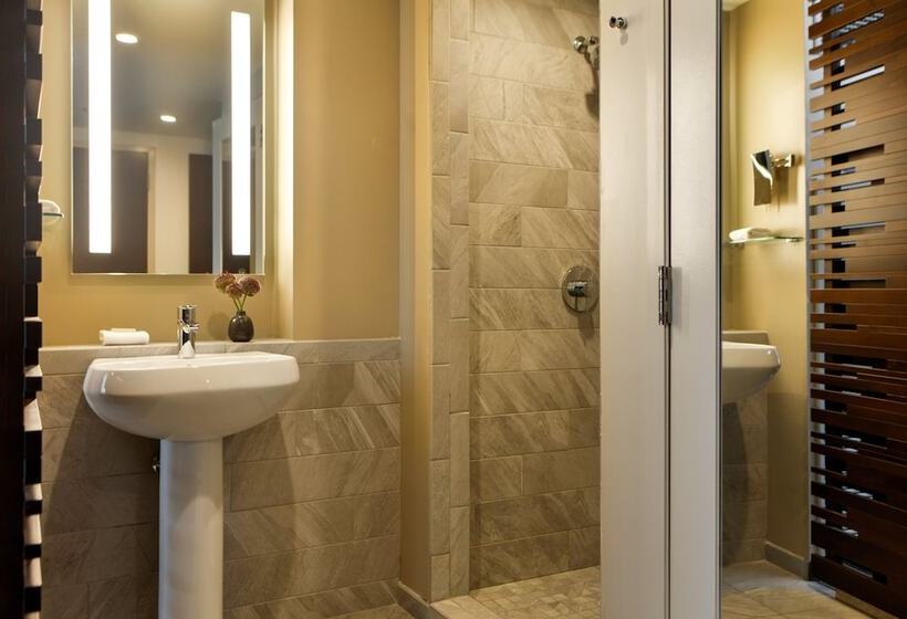 带2个双人床的标准工作室, Kimpton Overland Hotel   Atlanta Airport, An Ihg