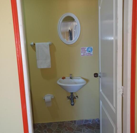 小型豪华套房, Victoria S Gennie Bay Village Hostal