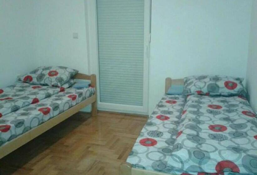 اتاق استاندارد با تخت بزرگ, Guesthouse Meče