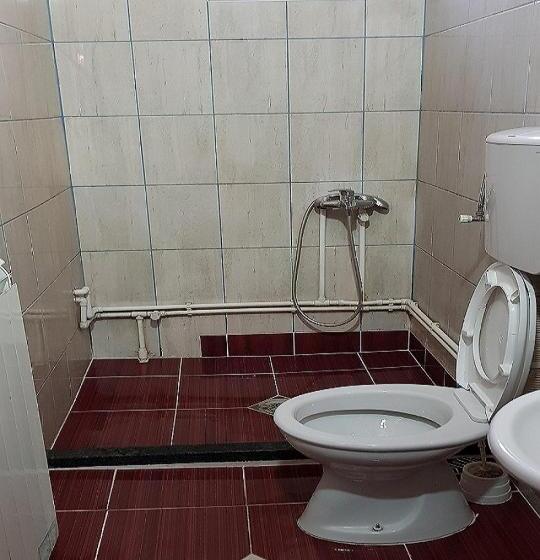 اتاق استاندارد سه نفره, Guesthouse Meče