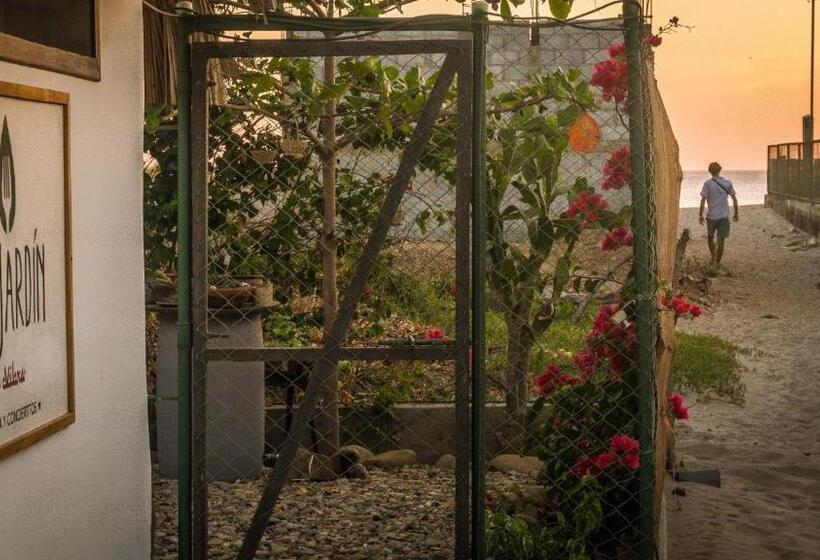 Четырехместный Номер Стандарт, Vibra Guesthouse