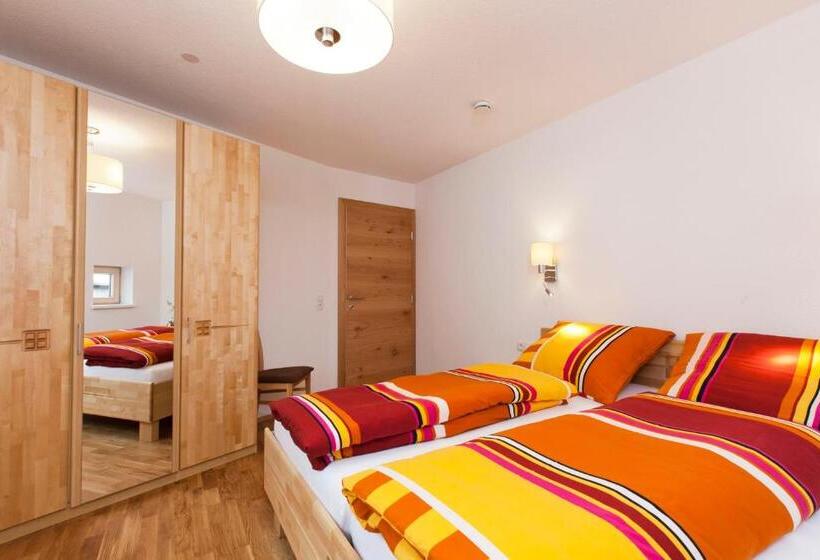 Апартаменты 2 Спальни, Nowders Apartments