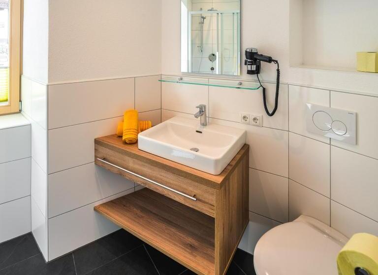 Апартаменты 1 Спальня Нижний Этаж, Nowders Apartments