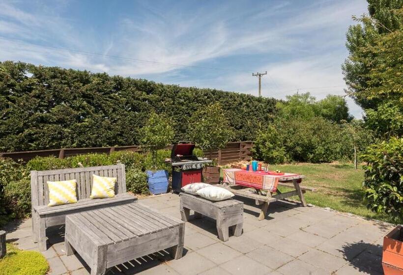 Standard room with outdoor bath, Riverfields