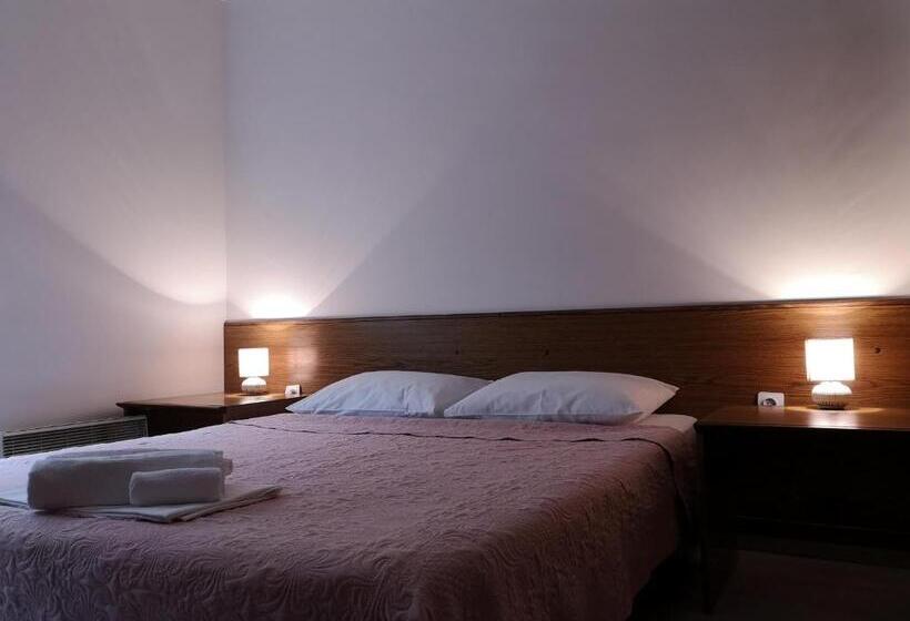 اتاق استاندارد, Guest House Tiha Noć
