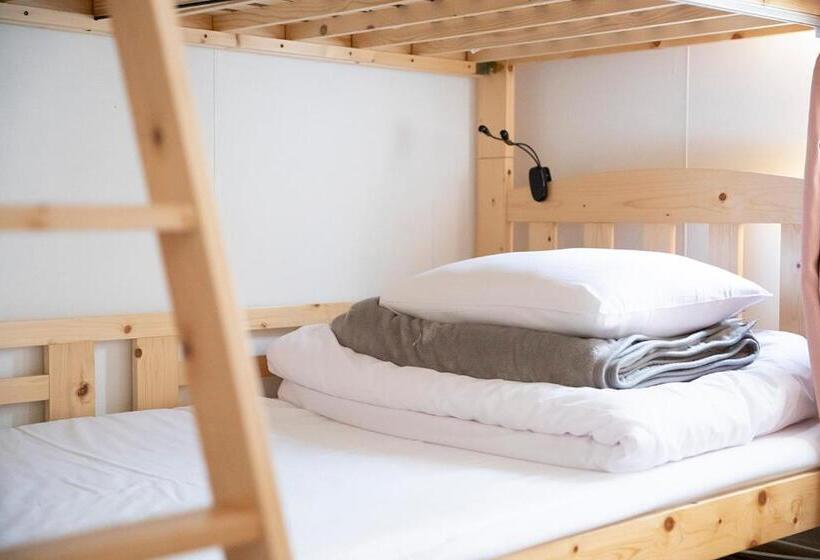 Четырехместный Номер Стандарт, Guesthouse Nagonde