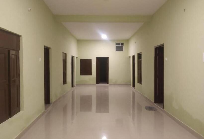 基本间, Xavier Guest House